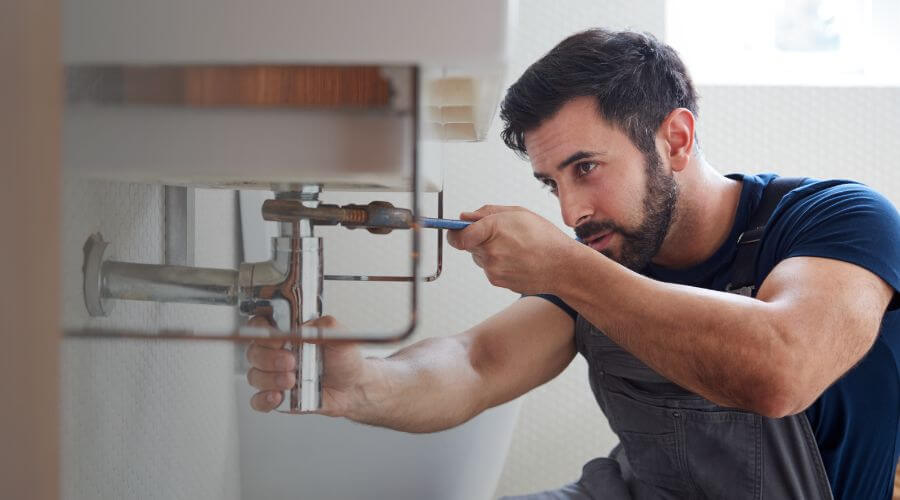 Local water heater installation in Syracuse, KS